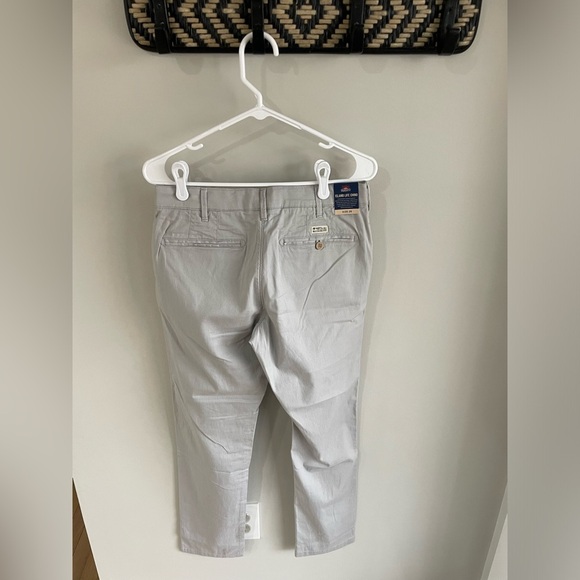 Faherty Island Life Men’s Chino Pants - Light Grey - Size 28 - Picture 9 of 12